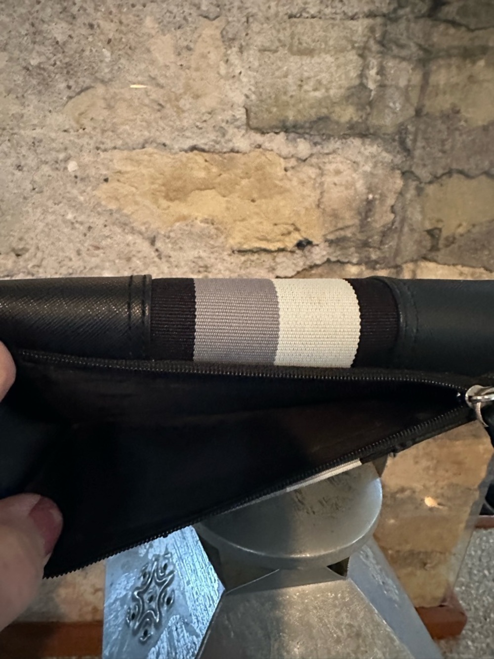 Tommy Hilfiger Black Wallet with Gray and White Center Stripe - Picture 7 of 8